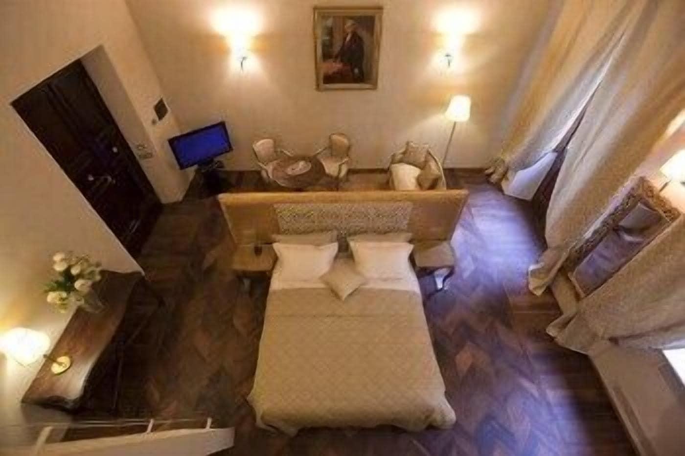 Bed and Breakfast Palazzo Carletti Montepulciano Stazione Exterior foto